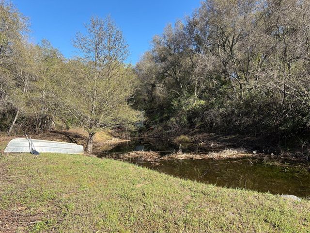 2920 Martel Crk, Rescue, CA 95672