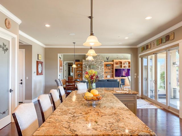 2920 Martel Crk, Rescue, CA 95672