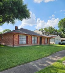 7206 Navidad Road, Houston, TX 77083