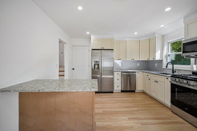 27 MOUNTAINVIEW DR, Clifton, NJ 07013