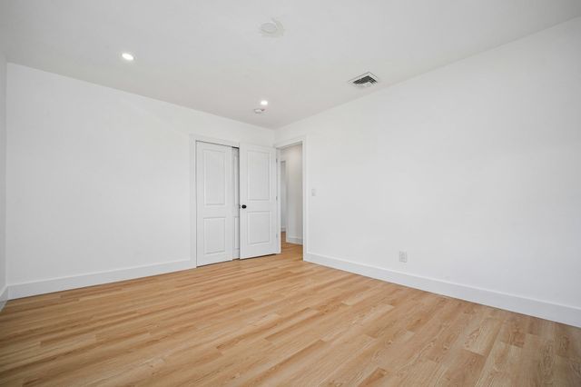 27 MOUNTAINVIEW DR, Clifton, NJ 07013