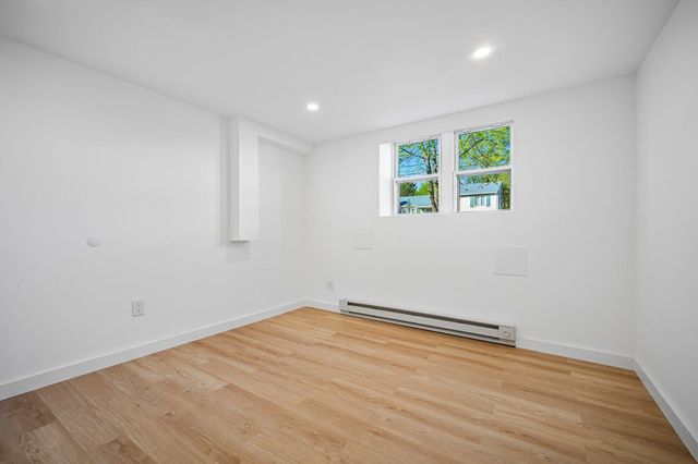 27 MOUNTAINVIEW DR, Clifton, NJ 07013