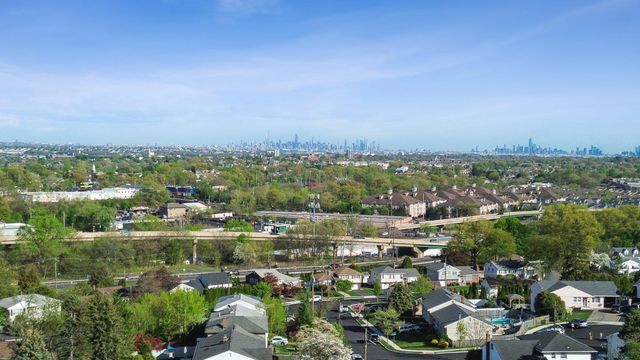 27 MOUNTAINVIEW DR, Clifton, NJ 07013