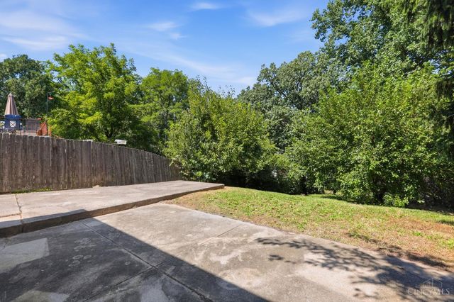 3270 Van Zandt Drive, Cincinnati, OH 45211