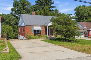3270 Van Zandt Drive, Cincinnati, OH 45211