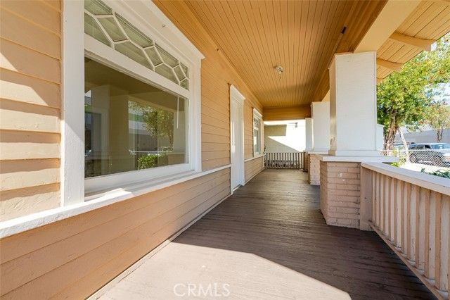 7049 Milton Avenue, Whittier, CA 90602