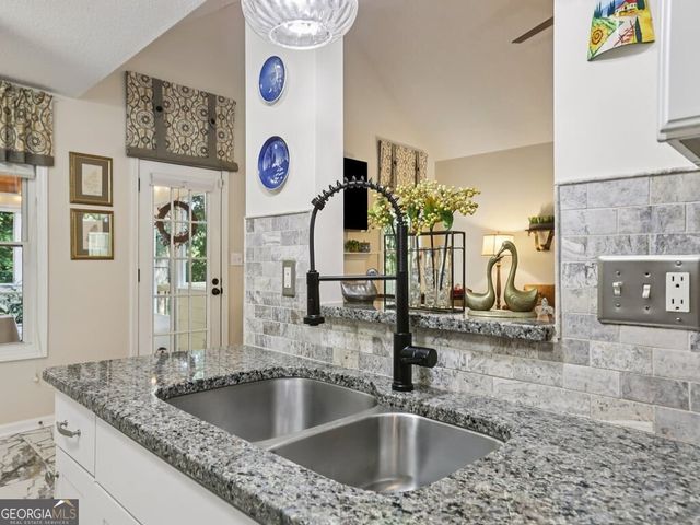 711 Soaring Drive, Marietta, GA 30062