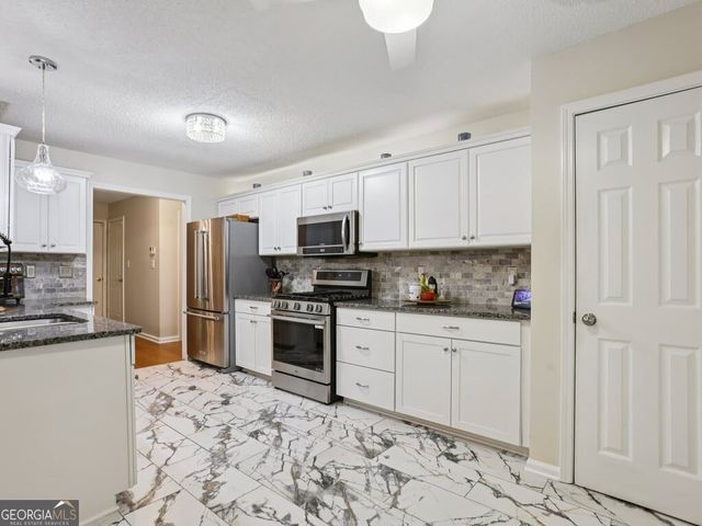 711 Soaring Drive, Marietta, GA 30062