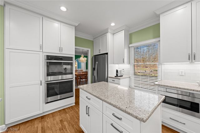 105 Fox Trace Lane, Hudson, OH 44236