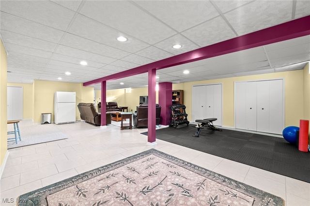 105 Fox Trace Lane, Hudson, OH 44236