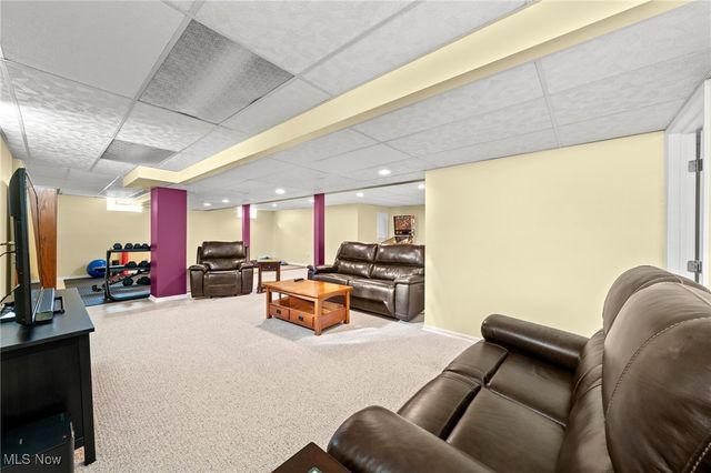 105 Fox Trace Lane, Hudson, OH 44236