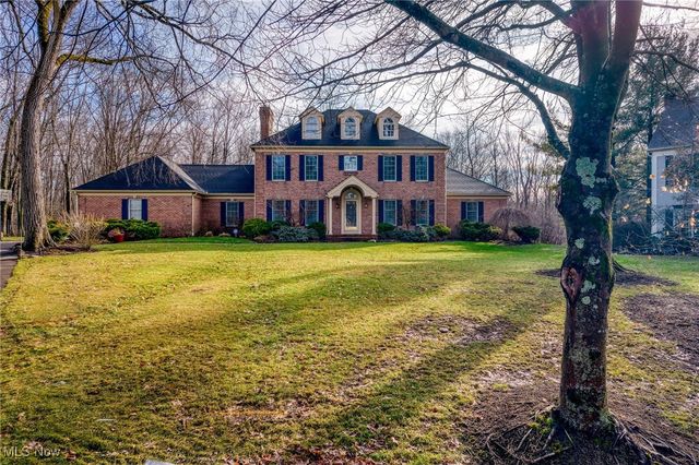 105 Fox Trace Lane, Hudson, OH 44236