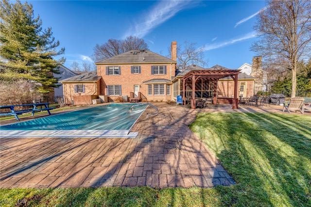 105 Fox Trace Lane, Hudson, OH 44236