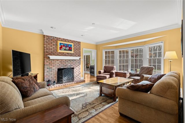 105 Fox Trace Lane, Hudson, OH 44236