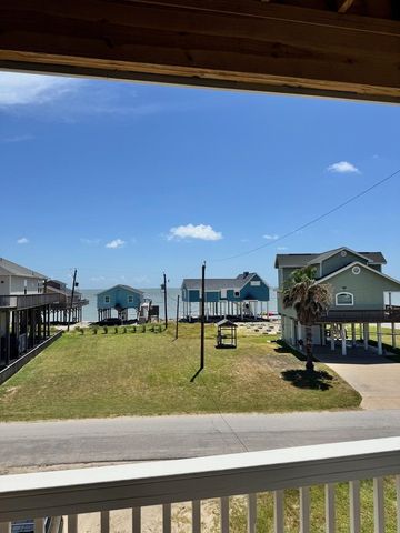 13007 Jolly Roger Drive, Freeport, TX 77541