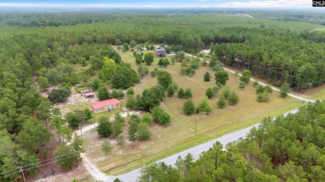 2252 Old Georgetown Road, Cassatt, SC 29032