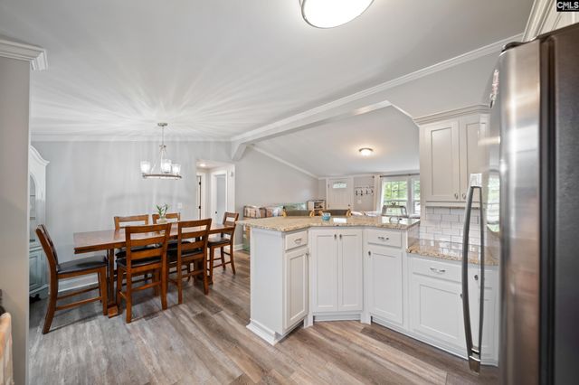 2252 Old Georgetown Road, Cassatt, SC 29032
