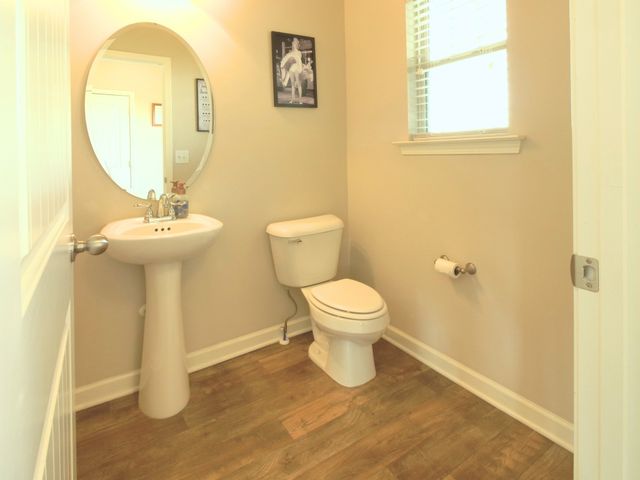 152 Dueler Dr, Hermitage, TN 37076