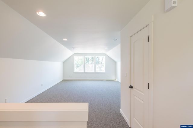 4206 Main St, Sweet Home, OR 97386