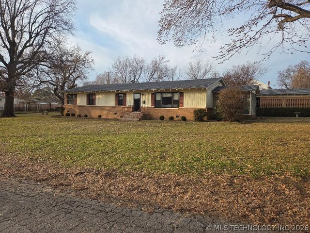 504 Woodland, Eufaula, OK 74432