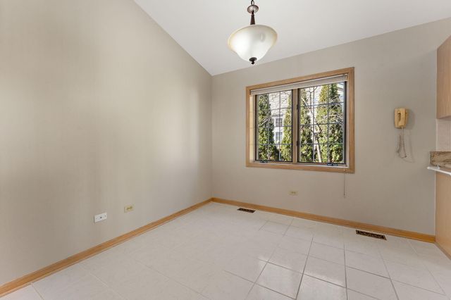 1459 Carriage Oaks Court, Dyer, IN 46311