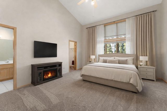 1459 Carriage Oaks Court, Dyer, IN 46311