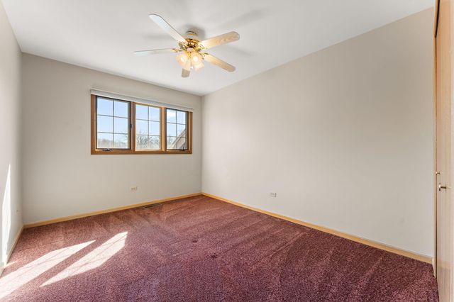 1459 Carriage Oaks Court, Dyer, IN 46311