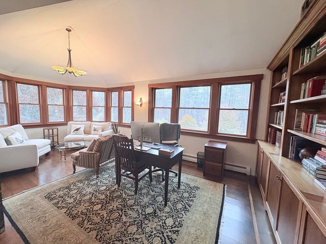 39 Westbrook Ln, Westwood, MA 02090