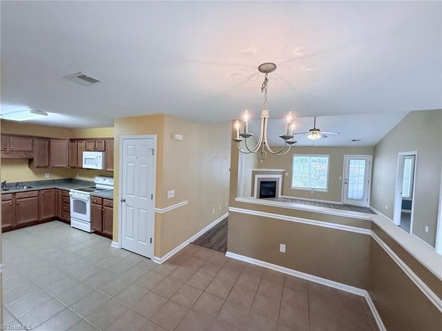 5628 Roundup Circle, Greensboro, NC 27405