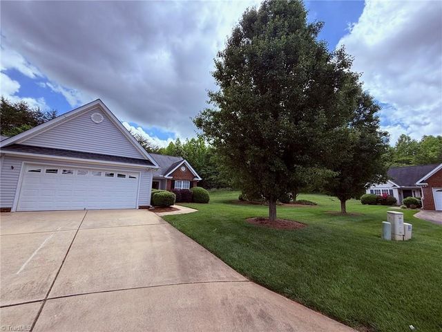 5628 Roundup Circle, Greensboro, NC 27405