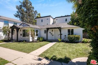 4524 Laurel Canyon Boulevard, Valley Village, CA 91607