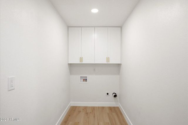 5222 W HATCHER Road, Glendale, AZ 85302