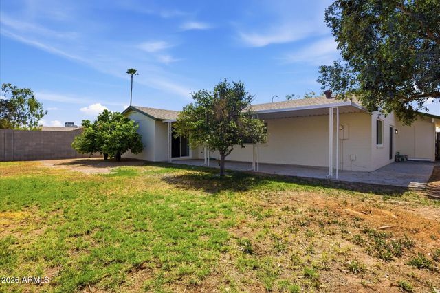 5222 W HATCHER Road, Glendale, AZ 85302