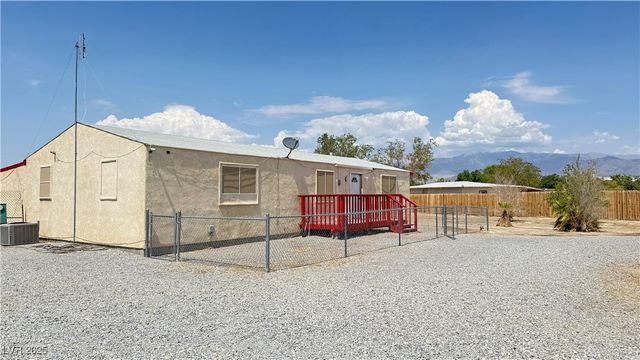4600 Pawnee Place, Pahrump, NV 89061