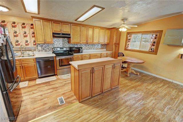 4600 Pawnee Place, Pahrump, NV 89061