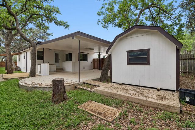 225 NORTH ST, Boerne, TX 78006