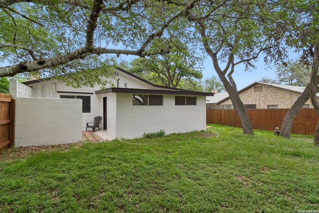 225 NORTH ST, Boerne, TX 78006