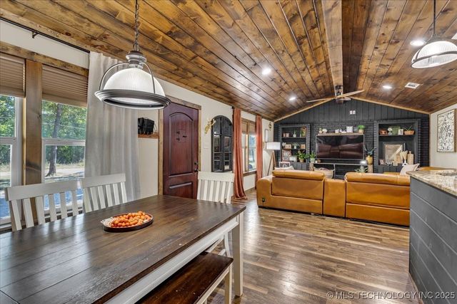 2087 Willafa Woods, Cartwright, OK 74731