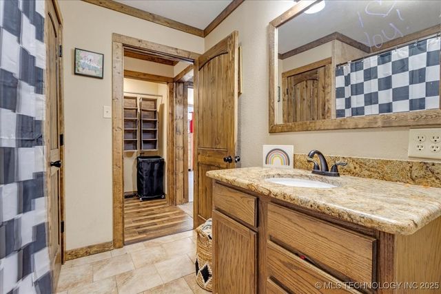 2087 Willafa Woods, Cartwright, OK 74731