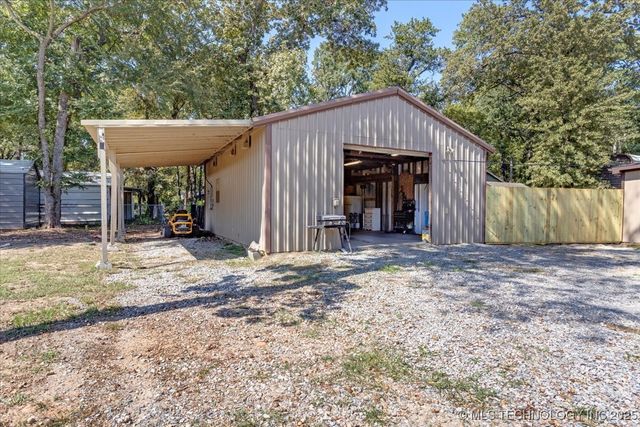 2087 Willafa Woods, Cartwright, OK 74731