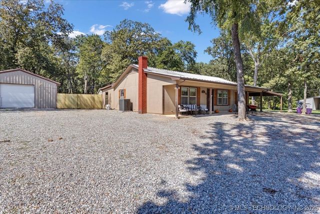 2087 Willafa Woods, Cartwright, OK 74731