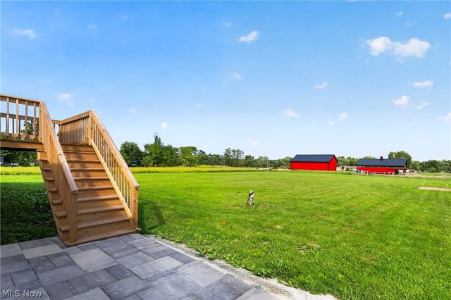 3250 Hoagland Blackstub Road, Cortland, OH 44410