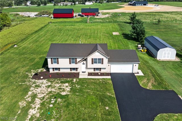 3250 Hoagland Blackstub Road, Cortland, OH 44410