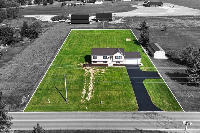 3250 Hoagland Blackstub Road, Cortland, OH 44410