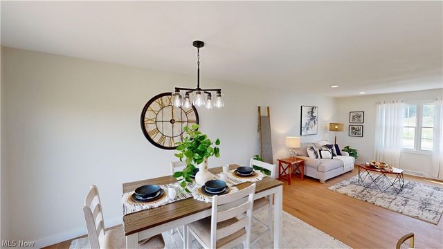 3250 Hoagland Blackstub Road, Cortland, OH 44410