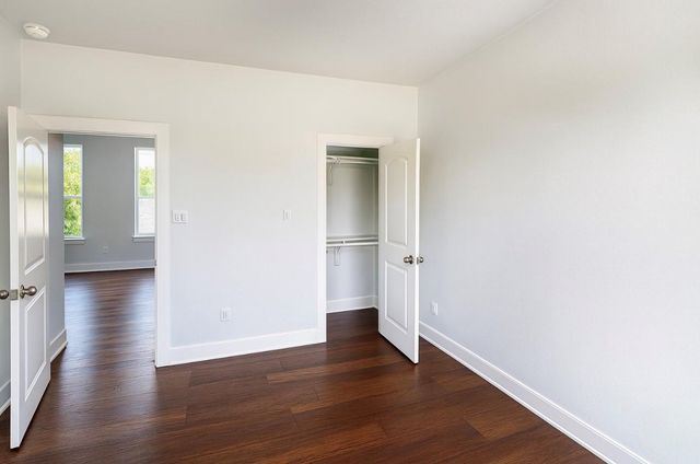 8132 Penrod Street, Houston, TX 77028
