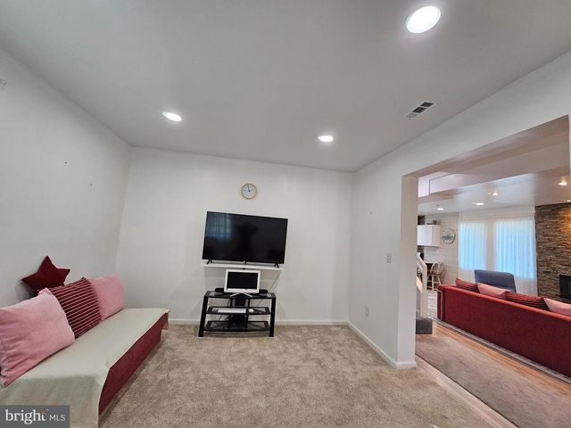 836 NEW BROOKLYN RD, Williamstown, NJ 08094