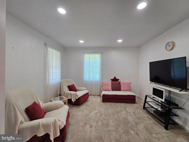 836 NEW BROOKLYN RD, Williamstown, NJ 08094