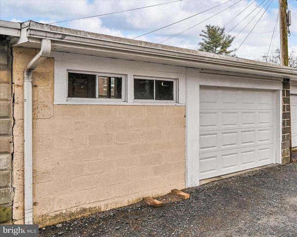 311 S WEST END AVE, Lancaster, PA 17603