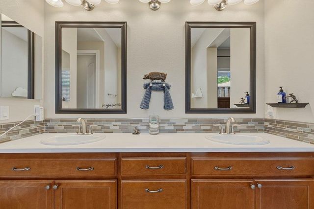 1565 Goldenstar Court, Hollister, CA 95023